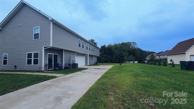 14727 Choate Circle, Charlotte, NC 28273