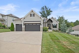 105 NW Ambersham Drive, Lee's Summit, MO 64081