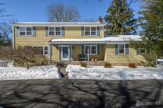 20 Mulford Lane, Hillsborough, NJ 08844