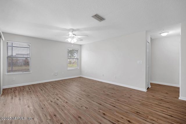 615 SUNNY STROLL Drive, Middleburg, FL 32068