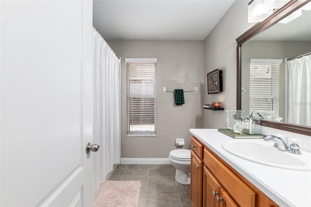 9802 SW 24TH ROAD, Gainesville, FL 32608