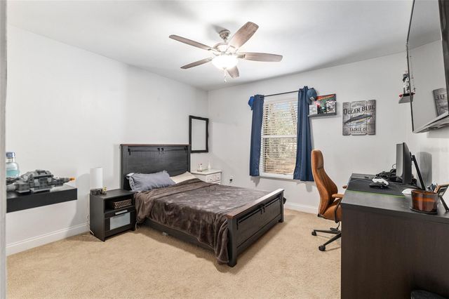 9802 SW 24TH ROAD, Gainesville, FL 32608