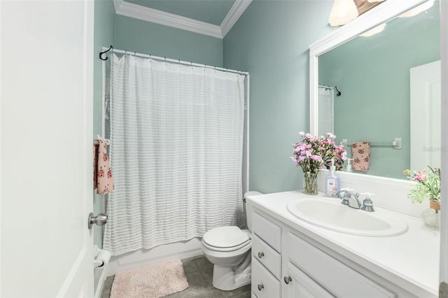 9802 SW 24TH ROAD, Gainesville, FL 32608