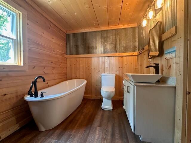 267 Dent Avenue, Summersville, MO 65571