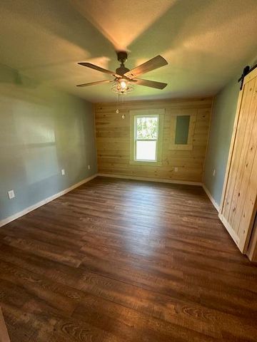 267 Dent Avenue, Summersville, MO 65571