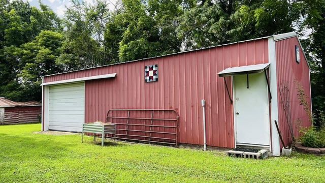 267 Dent Avenue, Summersville, MO 65571