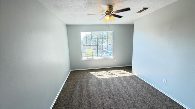 4115 Geronimo Lake Drive, Houston, TX 77047