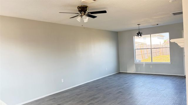 4115 Geronimo Lake Drive, Houston, TX 77047