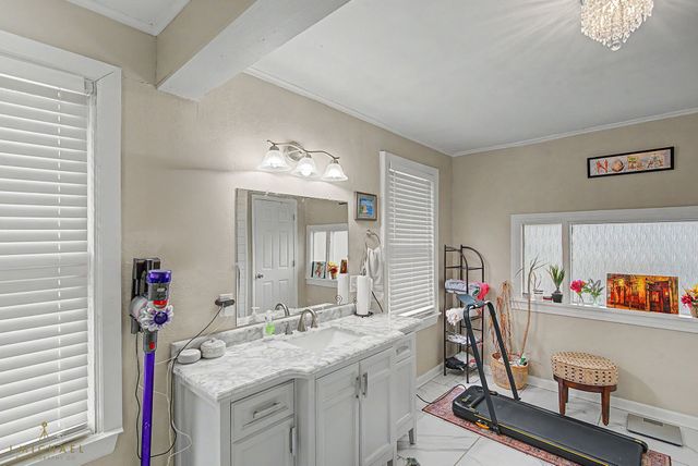 918 Fairview Street, Shreveport, LA 71104