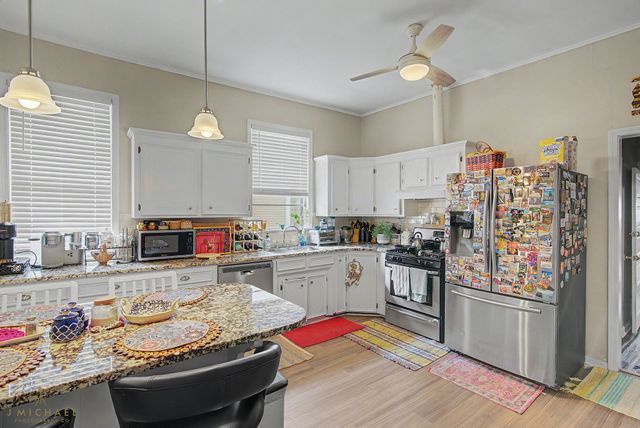918 Fairview Street, Shreveport, LA 71104