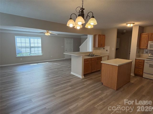 137 Camforth Drive, Mooresville, NC 28117