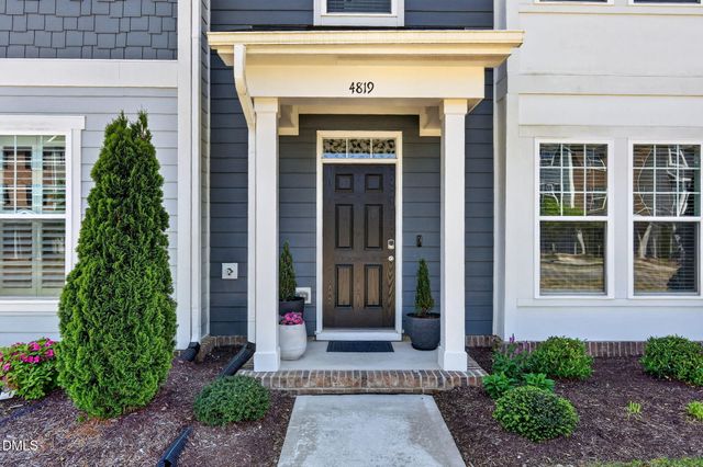 4819 Crescent Square Street, Raleigh, NC 27616