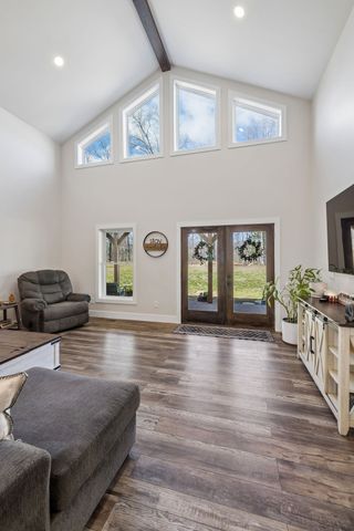 4134 Algie Sewell Rd, Columbia, TN 38401