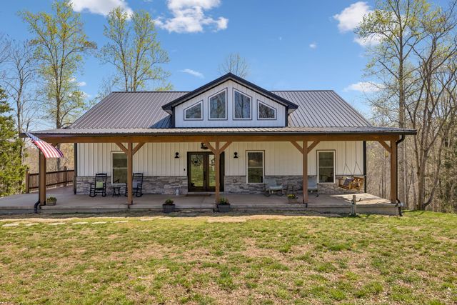 4134 Algie Sewell Rd, Columbia, TN 38401