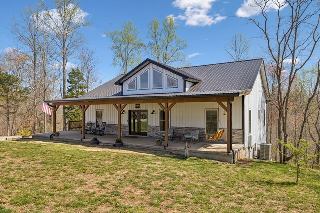 4134 Algie Sewell Rd, Columbia, TN 38401