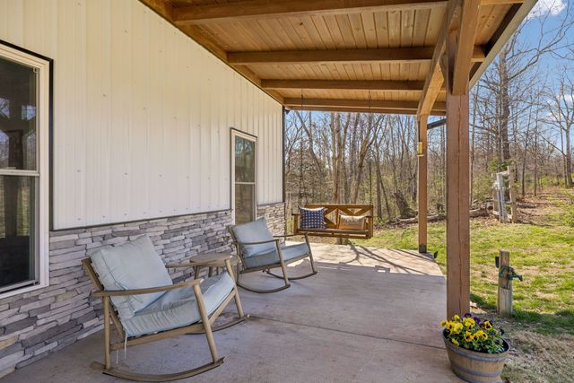 4134 Algie Sewell Rd, Columbia, TN 38401