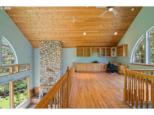 18055 ELK MEADOWS Ln, Tillamook, OR 97141