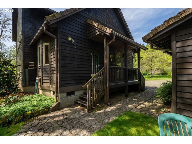 18055 ELK MEADOWS Ln, Tillamook, OR 97141