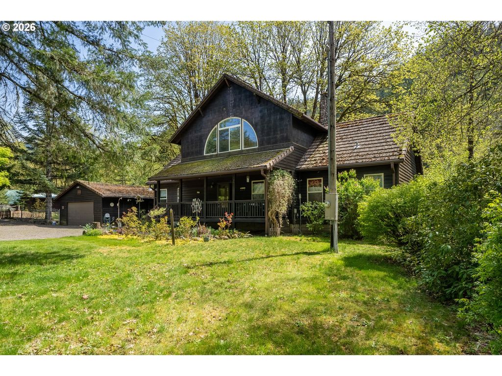 18055 ELK MEADOWS Ln, Tillamook, OR 97141
