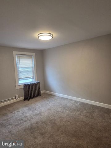 574 BATH ST, Bristol, PA 19007