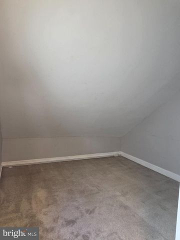 574 BATH ST, Bristol, PA 19007