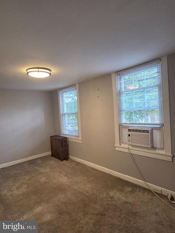 574 BATH ST, Bristol, PA 19007