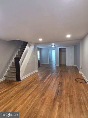 574 BATH ST, Bristol, PA 19007