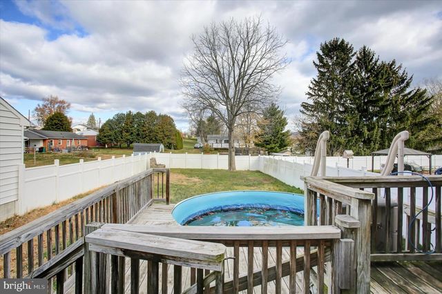 418 W SIXTH STREET, Waynesboro, PA 17268