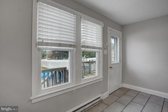 418 W SIXTH STREET, Waynesboro, PA 17268