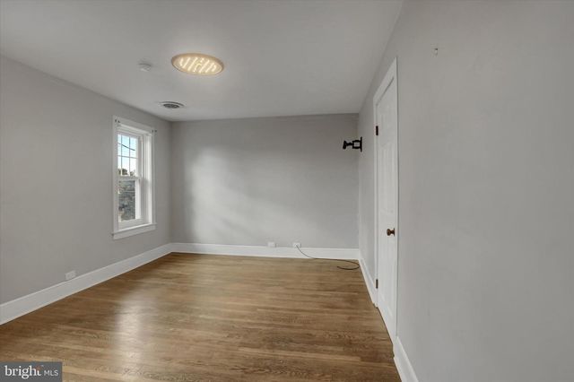 418 W SIXTH STREET, Waynesboro, PA 17268