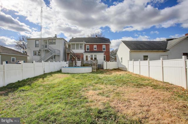 418 W SIXTH STREET, Waynesboro, PA 17268