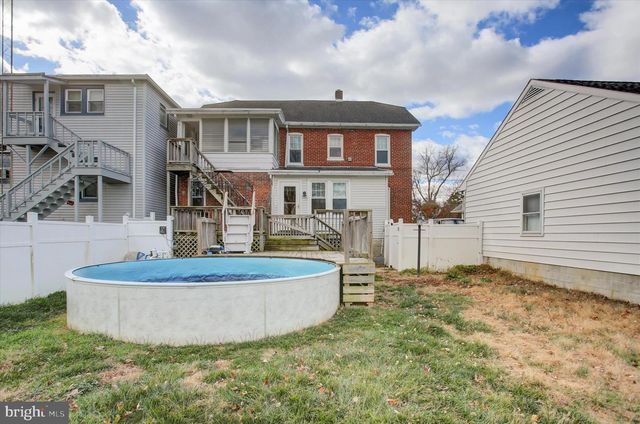 418 W SIXTH STREET, Waynesboro, PA 17268