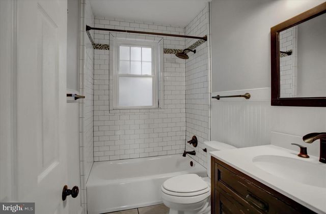 418 W SIXTH STREET, Waynesboro, PA 17268