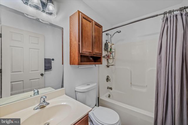 56 TEAGUE LN, Martinsburg, WV 25404