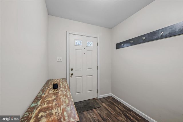 56 TEAGUE LN, Martinsburg, WV 25404