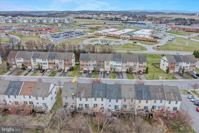 56 TEAGUE LN, Martinsburg, WV 25404