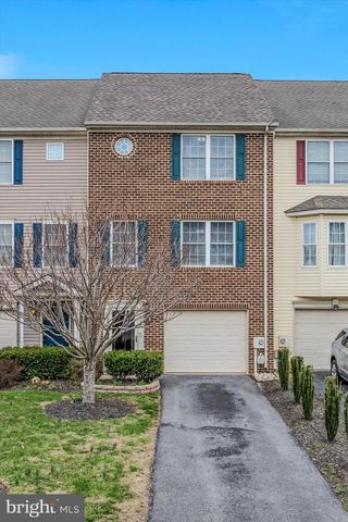 56 TEAGUE LN, Martinsburg, WV 25404