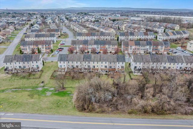 56 TEAGUE LN, Martinsburg, WV 25404