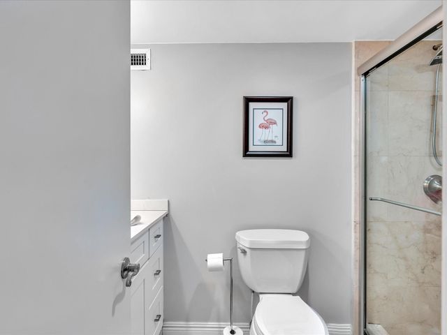 4300 N Ocean Boulevard 19H, Fort Lauderdale, FL 33308