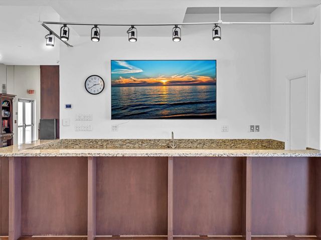 4300 N Ocean Boulevard 19H, Fort Lauderdale, FL 33308