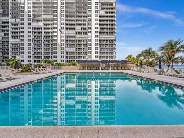 4300 N Ocean Boulevard 19H, Fort Lauderdale, FL 33308