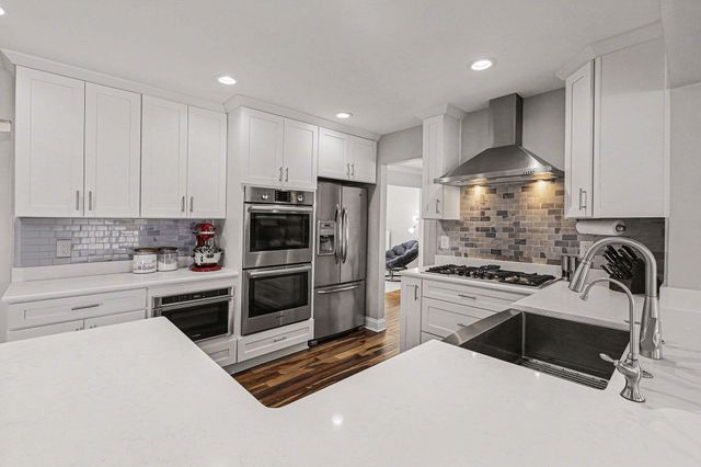 5449 Countryside Drive, Saline, MI 48176