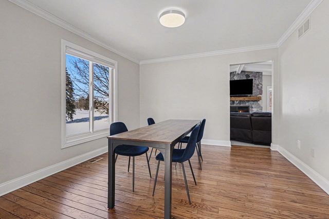 5449 Countryside Drive, Saline, MI 48176