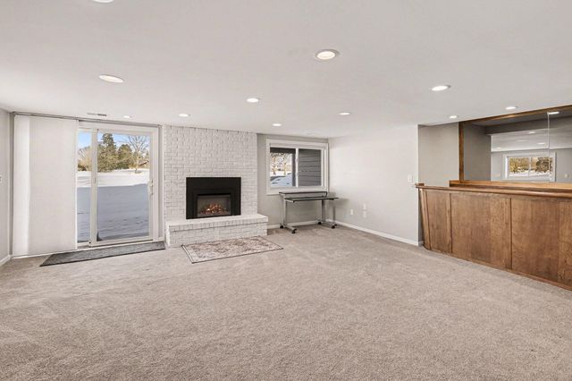 5449 Countryside Drive, Saline, MI 48176