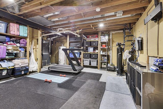 5449 Countryside Drive, Saline, MI 48176