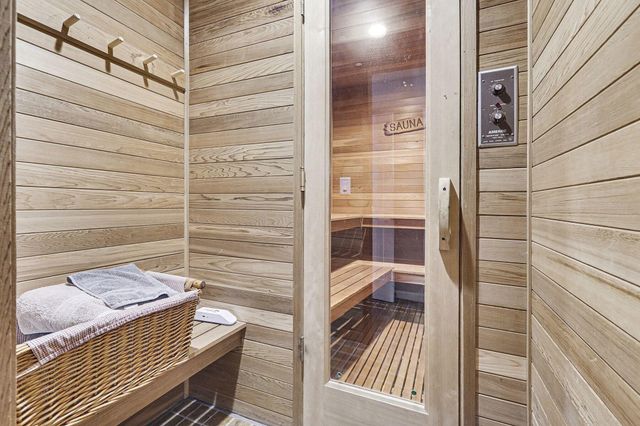 5449 Countryside Drive, Saline, MI 48176