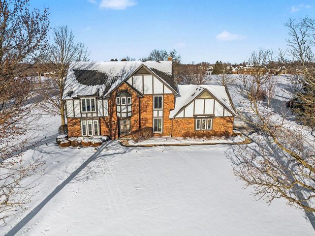 5449 Countryside Drive, Saline, MI 48176