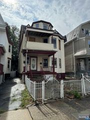 114 N 17th Street, East Orange, NJ 07017