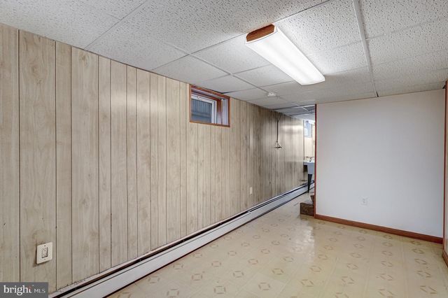 5618 7TH ST N, Arlington, VA 22205