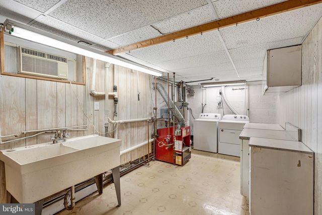 5618 7TH ST N, Arlington, VA 22205